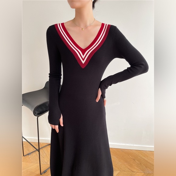 British Style Black Sweater Dress - Picture 7 of 12